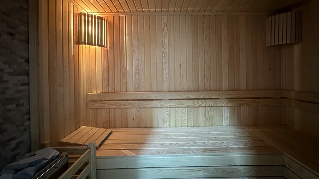 deluxe sauna